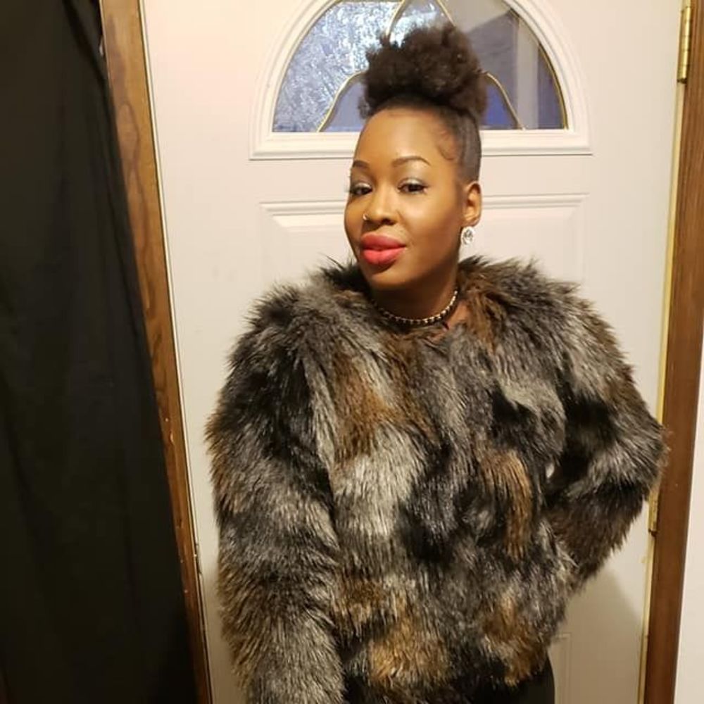 Meet your Posher, Keke